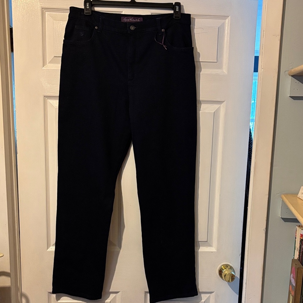 Gloria Vanderbilt Dark Blue Jeans
